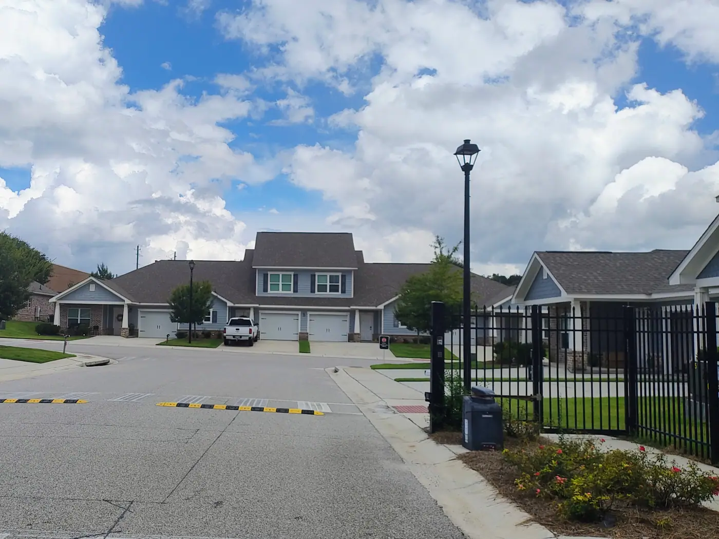 Rental cottages with attached garages at The Cottages at Schillinger's Pointe