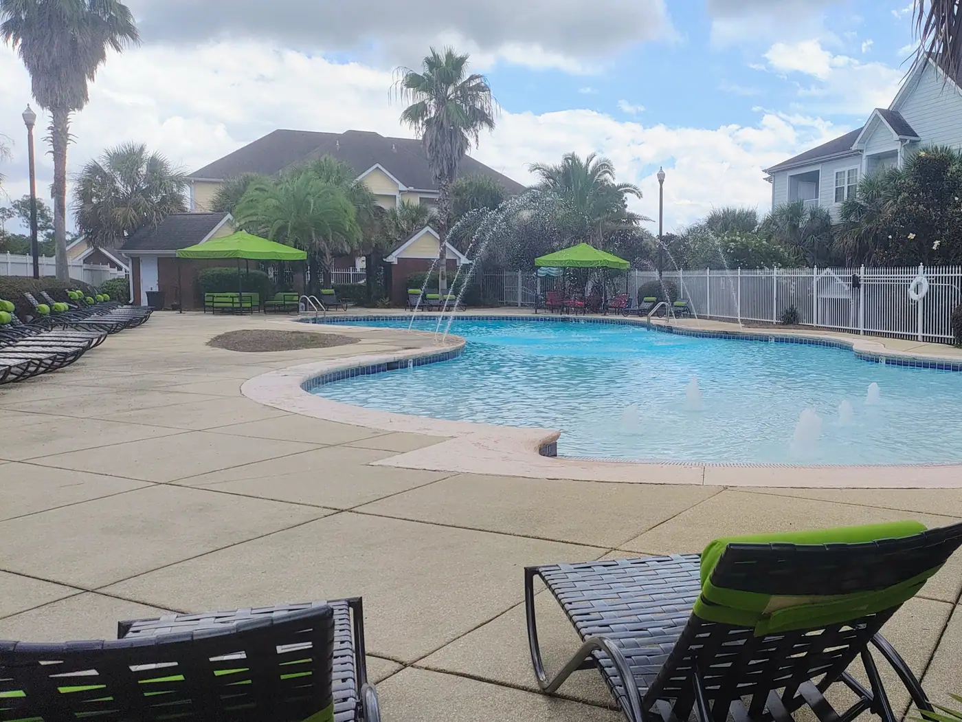 Pool with fountains at Cypress Cove Apartment Homes