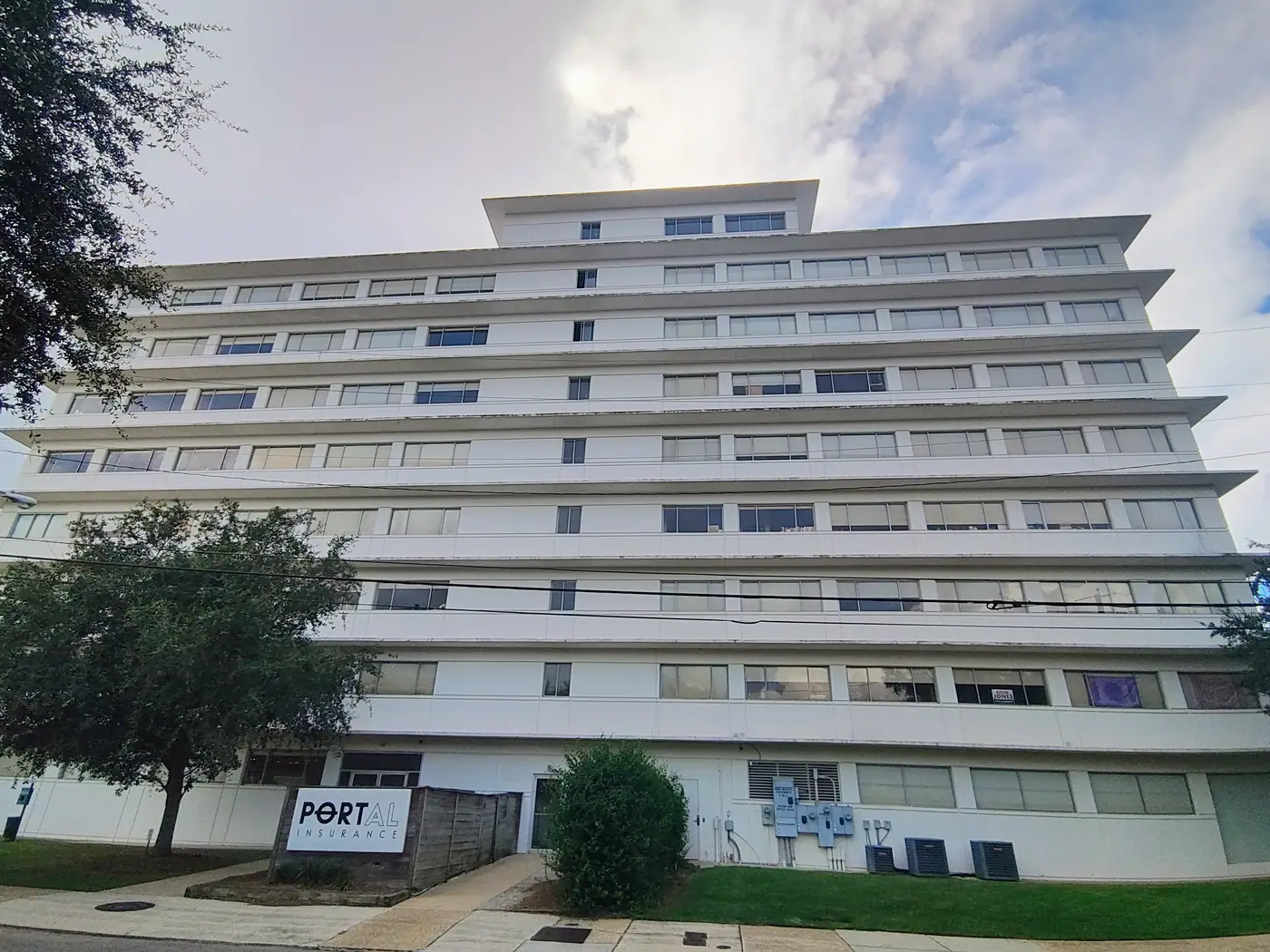 Ground-floor storefronts at Marine Street Lofts