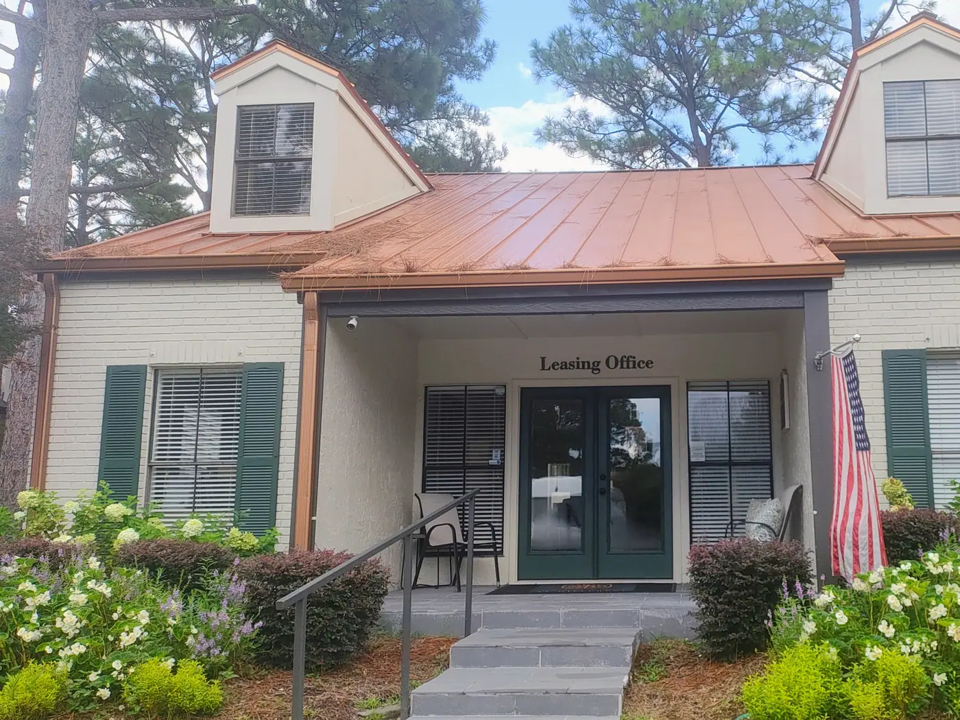 Leasing office at The Oakley at Hillcrest in West Mobile