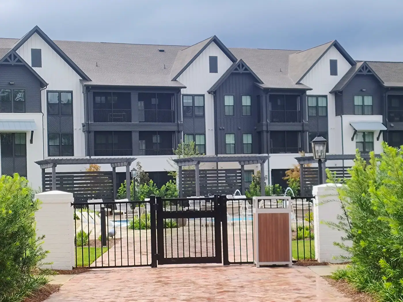 Pool courtyard and residences at The Portier Midtown