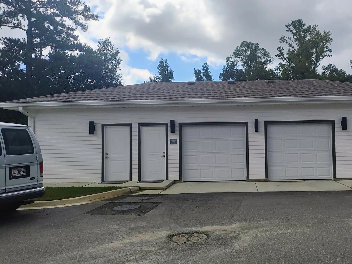Garages at The Waters at McGowin